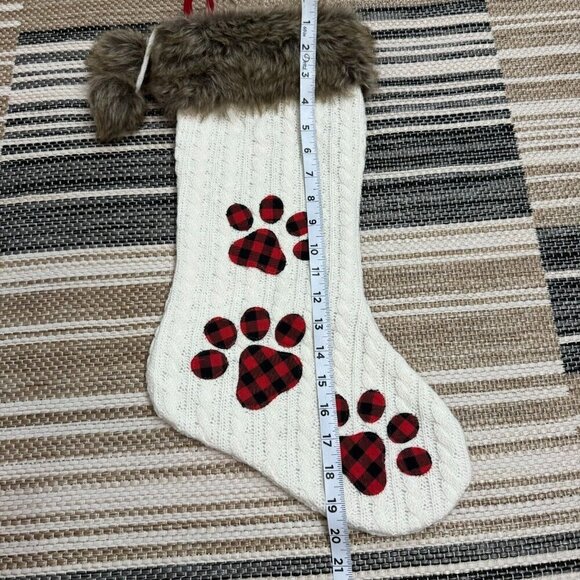 Pet Accessories Christmas Stocking Paw Print Cable Knit Faux Fur White Multi - Picture 6 of 7